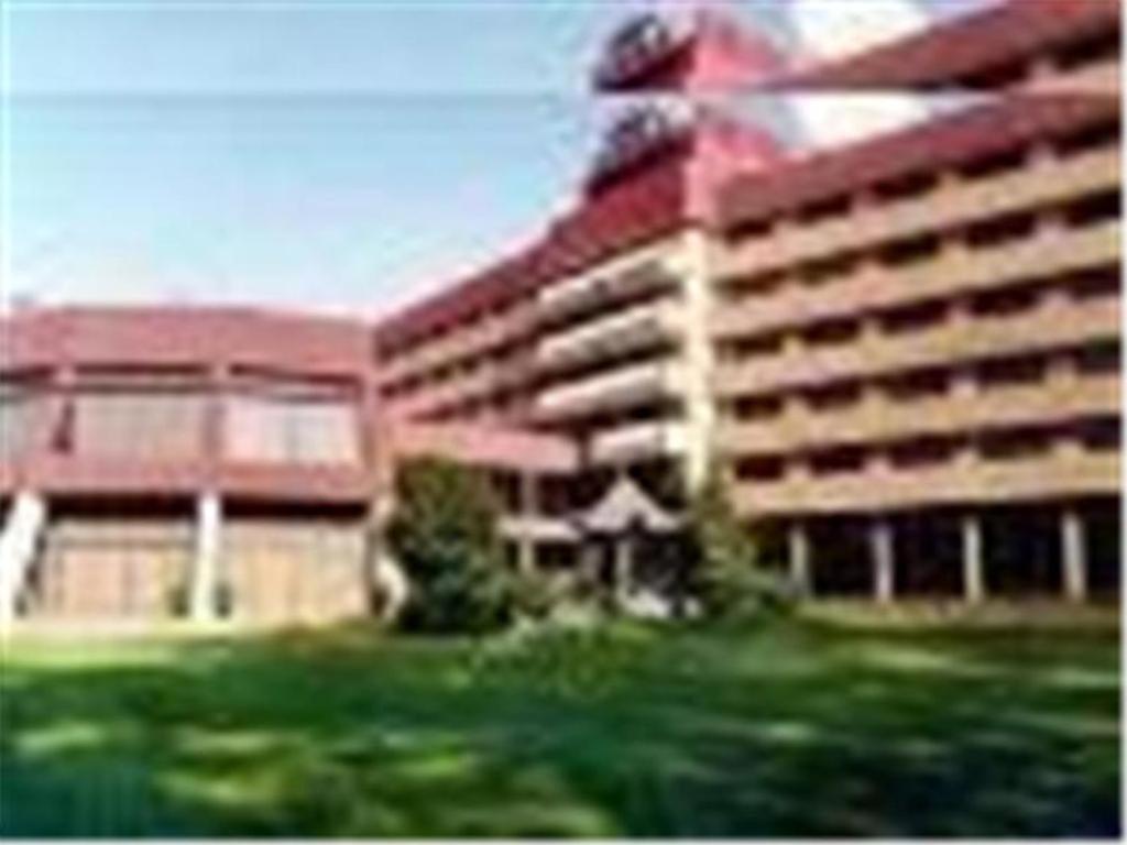 Cypress Hotel Jin Jiang Shanghái Exterior foto