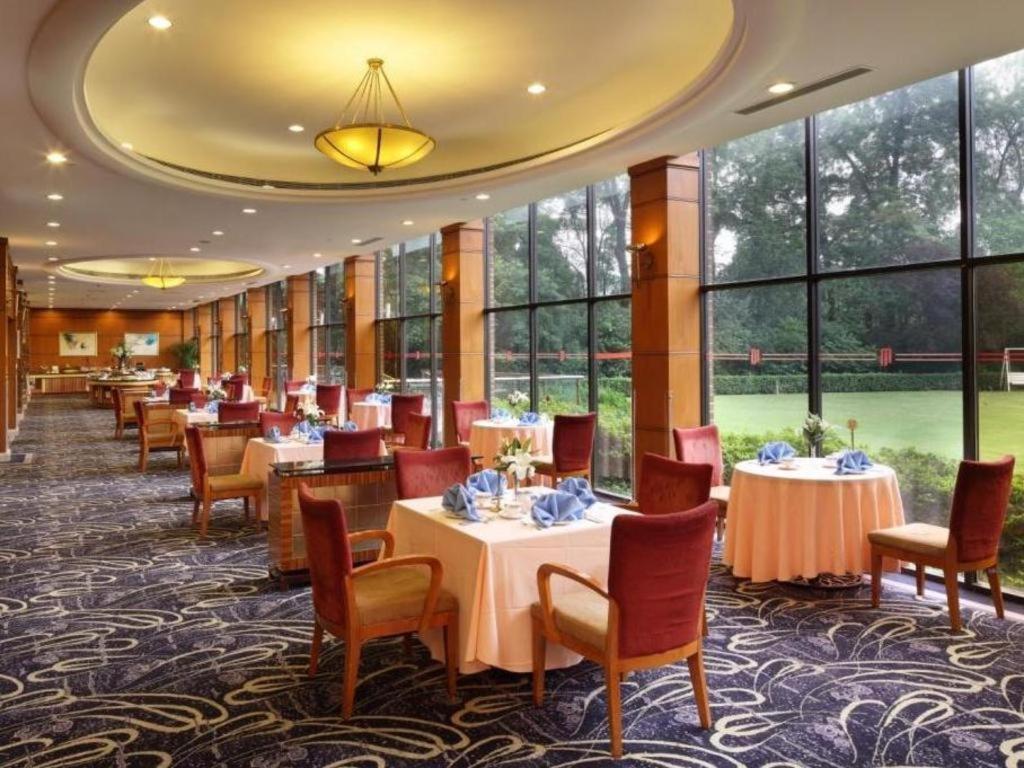 Cypress Hotel Jin Jiang Shanghái Exterior foto